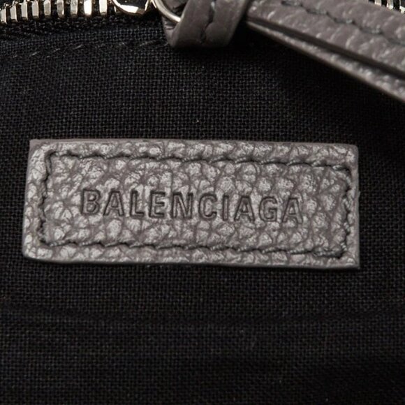 Balenciaga Grey Pebbled Calfskin Leather Small Neo Classic Hobo Bag - Picture 10 of 12